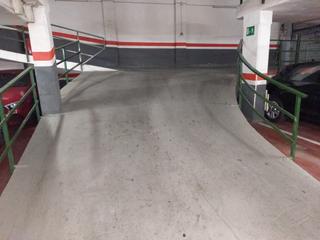 Aparcament de moto  Carrer de porto. Parquin moto en venta – horta-guinardó (carrer porto)