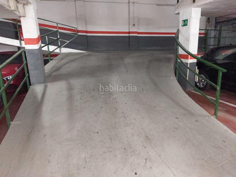 Foto e5258288-cf48-49f1-9d45-514122f078ed. Posto moto in Horta Barcelona