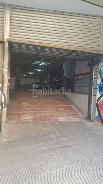 Foto 1f5d599e-34c7-40e5-a406-021c1c2d79f2. Aparcament cotxe a Horta Barcelona