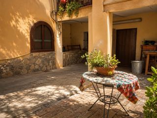 Casa adosada  Carrer dels consorts sans bernet. Casa en venta consorts sans bernet