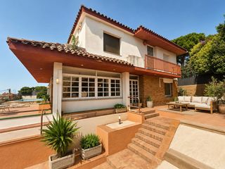 Chalet  Avinguda dels castanyers