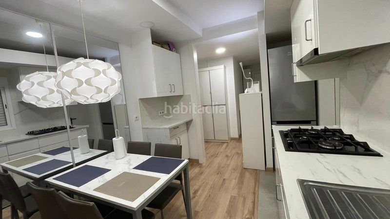 Foto 4e0f3d38-002f-49a3-98e3-d575c5a6eeef. Planta baixa amb calefacció a Carmel Barcelona