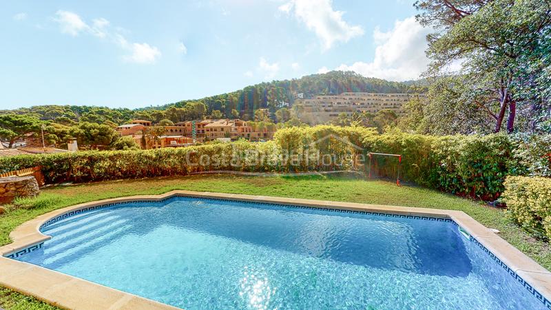 Foto c93d3eef-7075-400a-ac4d-601ee1b3e44c. Casa con riscaldamento parcheggio piscina in Sa Riera-Sa Fontansa Begur