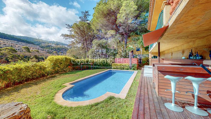 Foto f5938d34-73cb-4340-b562-ab0a56d47e70. Casa con riscaldamento parcheggio piscina in Sa Riera-Sa Fontansa Begur
