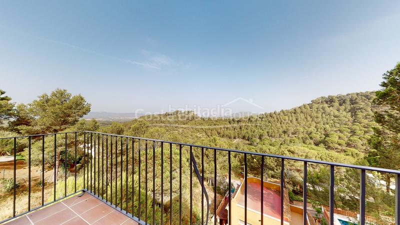 Foto b3d7c004-46da-4354-8f8a-a27b12817d73. Casa  a estrenar con piscina en venta en urbanización residencial , a 3 min del centro ciudad en Begur