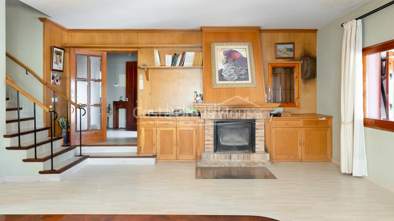 Foto 145b6991-4709-471b-b302-78b6a8dc6a86. Casa adosada casa con garaje en venta , a menos de 5 min a pie de la playa en Tamariu