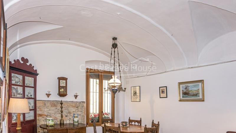 Foto 408994cb-0677-467a-86a7-745294cdae3e. Masia amb calefacció a Begur Begur
