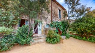 Masia  Raval. Exclusiva propiedad de estilo rústico en venta en cruilles, baix