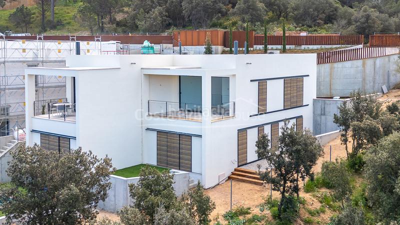 Foto b53707c6-5172-4ea3-804d-4404579d4b5d. Casa adossada amb calefacció aparcament piscina a Begur