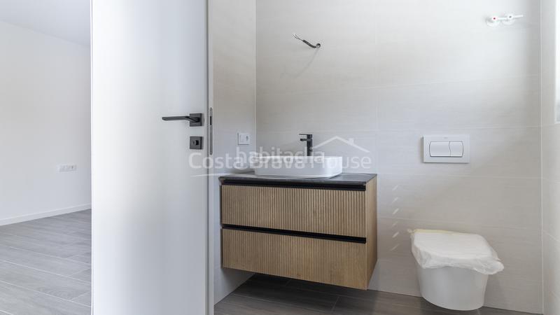 Foto 618041cc-5ff7-4fb6-bdfb-100348c7ba5a. Casa amb calefacció aparcament a residencial Begur-esclanyà Begur