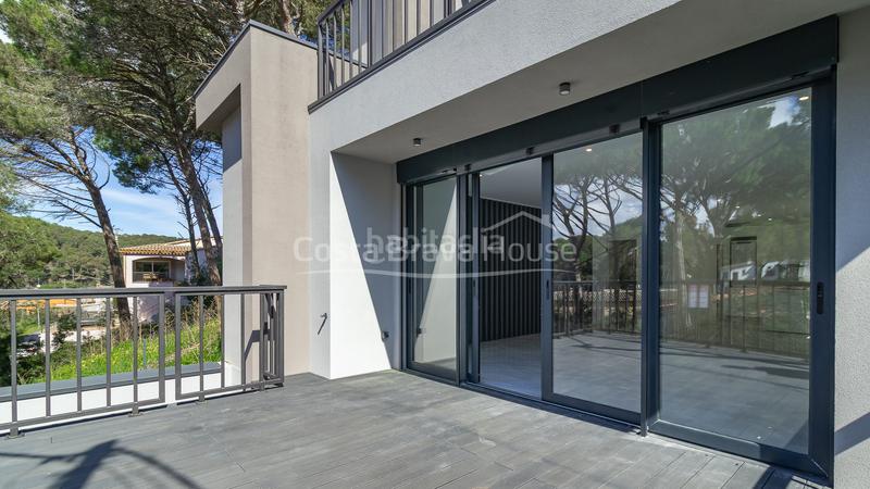 Foto ad82261d-65ea-4f79-ad5b-620bf02fe4b3. Casa amb calefacció aparcament a residencial Begur-esclanyà Begur