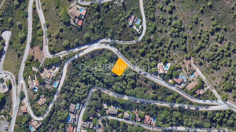 Foto cc1c2860-0374-44a7-bde3-633557901620. Terreno residenziale in Begur Begur
