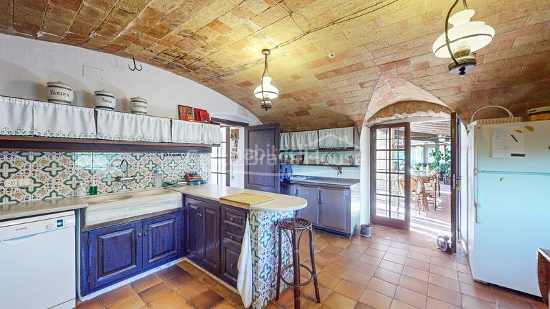 Foto 1f6d6951-879b-4c9e-9d14-035355d5a5ff. Masía soberbia masía ampurdanesa con 2 hectáreas de terreno en una ubicación excepcional entre y palafrugell en Begur