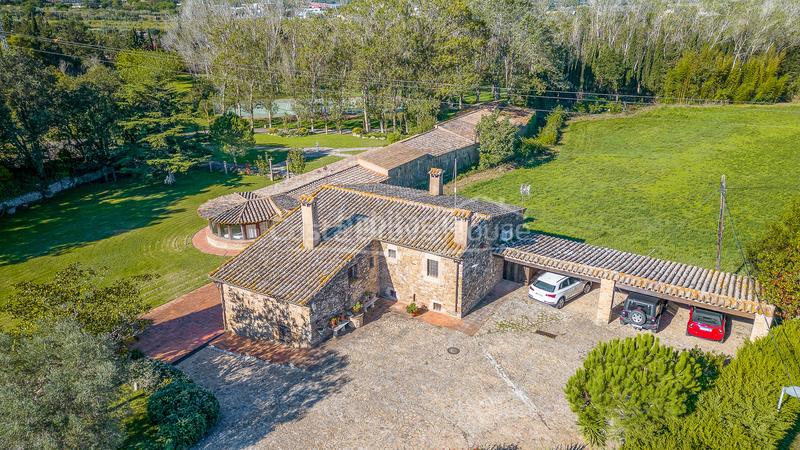 Foto 9cdfa8c5-d9d8-4198-86b6-344a2e600d12. Masía soberbia masía ampurdanesa con 2 hectáreas de terreno en una ubicación excepcional entre y palafrugell en Begur