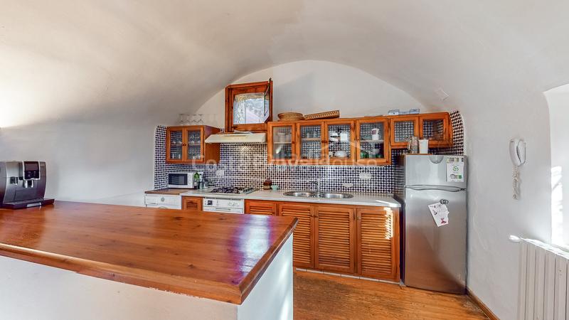 Foto 1f9830a8-5c17-421f-ba85-f158345ef99f. Masía acogedora casa de campo renovada con gusto en venta en montrás en Mont-ras
