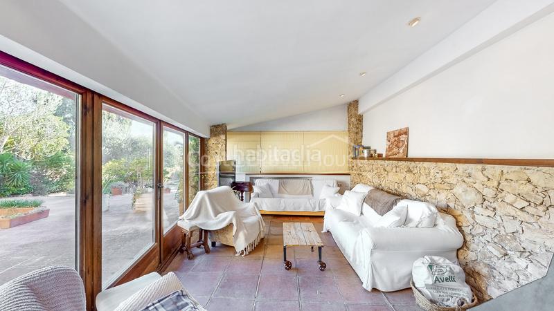 Foto 92d2c11b-89aa-4954-848a-c3c5cbd71c0b. Masía acogedora casa de campo renovada con gusto en venta en montrás en Mont-ras