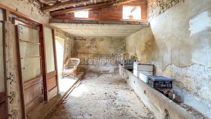 Foto 19c693d5-a8bc-4ff5-99fc-15908bffb769. Masia amb aparcament a Forallac