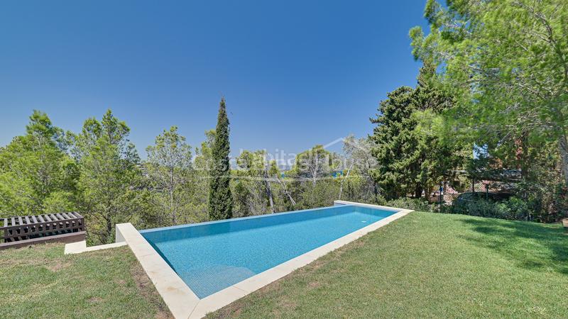 Foto 0f011f31-8bf6-4808-9f9b-6ae6dc957045. Casa moderna casa de diseño en venta sa riera, con impresionantes vistas al mar y piscina en Begur