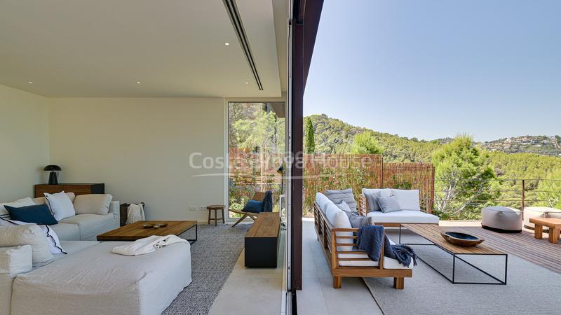 Foto 31c7575f-83ac-4d85-8e33-b42d812799de. Casa moderna casa de diseño en venta sa riera, con impresionantes vistas al mar y piscina en Begur
