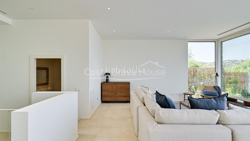 Foto 4965d74c-b092-42ef-a027-393614f56224. Casa moderna casa de diseño en venta sa riera, con impresionantes vistas al mar y piscina en Begur