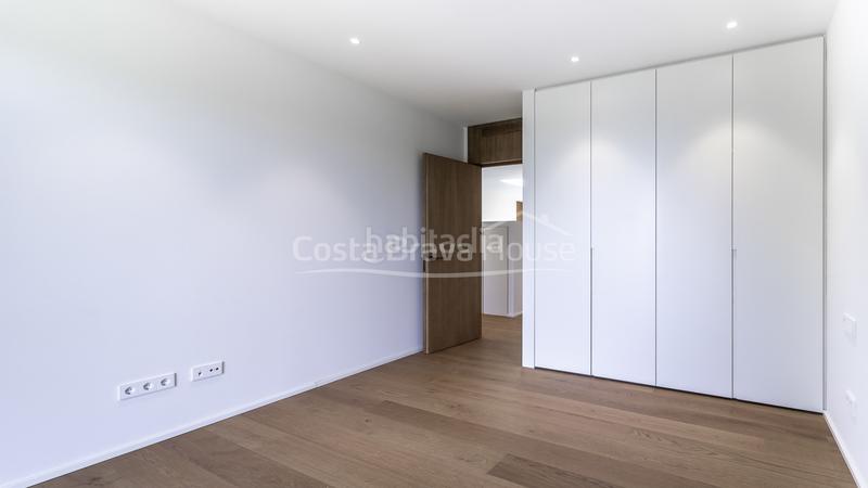 Foto 636673fc-8319-4f80-a002-b42725316dff. Casa moderna casa de diseño en venta sa riera, con impresionantes vistas al mar y piscina en Begur