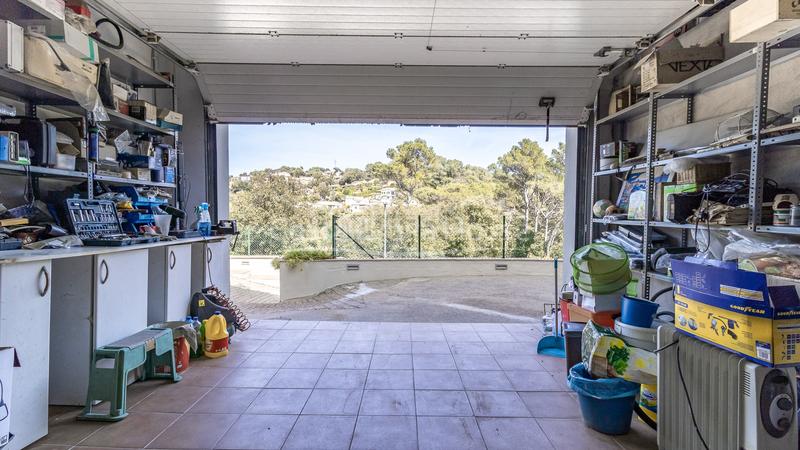 Foto 07a8ad8c-3505-4c90-95e3-45d2f3a54215. Casa exclusiva villa contemporánea en venta con jardín y piscina privada en Begur