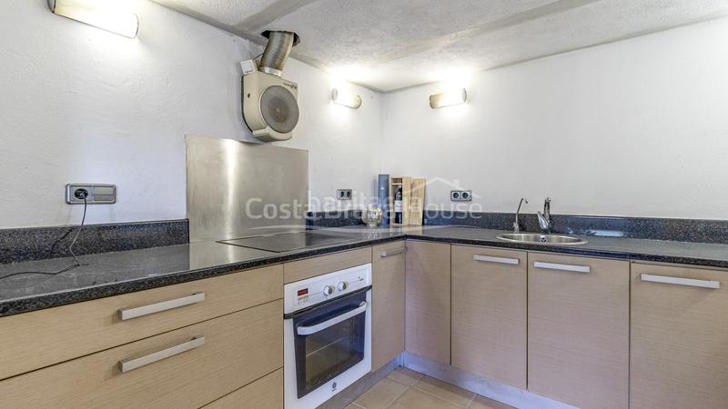 Foto 468964b7-2a98-49d6-84ee-eb28a0b0fff9. Casa exclusiva villa contemporánea en venta con jardín y piscina privada en Begur
