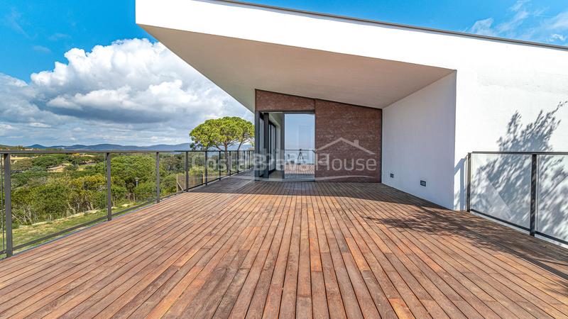 Foto 22296e99-cb27-4407-81c2-9222b515d7f1. Casa exclusiva villa de diseño contemporánea en venta en mas nou, platja daro lujo y bonitas vistas en Platja d´Aro
