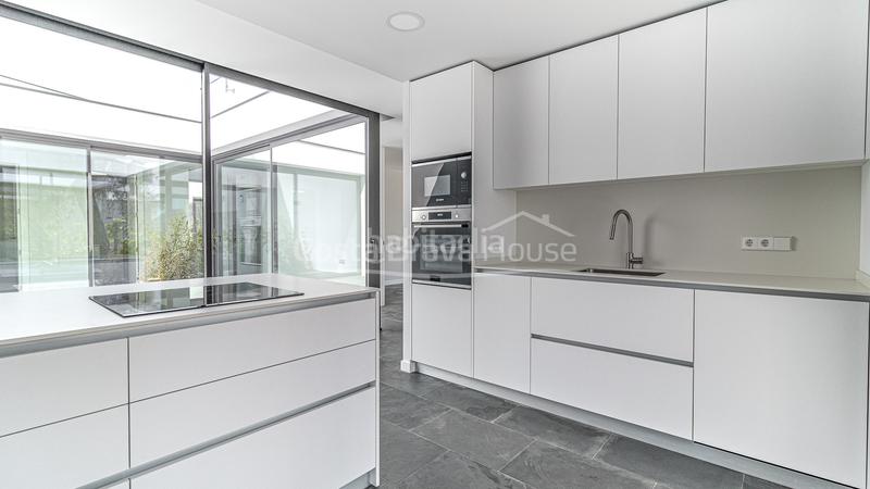 Foto e3d9dcb2-9f00-4e5a-85a9-66eba65bca4e. Casa exclusiva villa de diseño contemporánea en venta en mas nou, platja daro lujo y bonitas vistas en Platja d´Aro