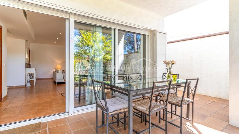 Foto 12279c1f-2eff-43b6-84b8-7cbd5ac1e87d. Casa adosada encantadora casa adosada , a 15 min de la playa, con jardín y piscina en Tamariu