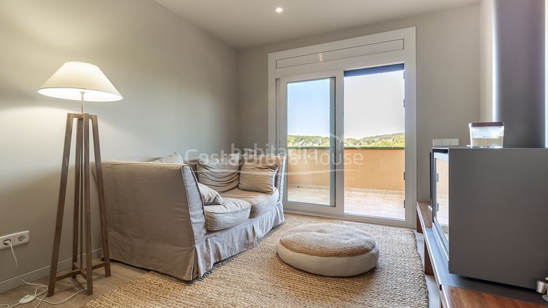Foto 8b849e44-e2af-40c8-9e30-4fa02ae0ae16. Casa amb calefacció aparcament a Tamariu