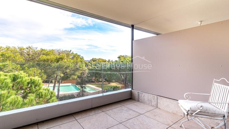 Foto 674f98c8-91b1-456a-bbbd-d8bc5069429e. Apartamento ático de lujo en venta en la fosca, , con solárium privado, terrazas y garaje. en Palamós