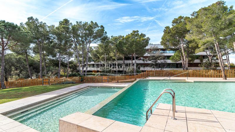 Foto 77035b63-677a-495c-b7a3-75b40f2e8633. Apartamento ático de lujo en venta en la fosca, , con solárium privado, terrazas y garaje. en Palamós