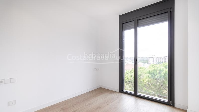 Foto 8e7b5470-c242-4226-8635-76f6b7110972. Apartamento ático de lujo en venta en la fosca, , con solárium privado, terrazas y garaje. en Palamós