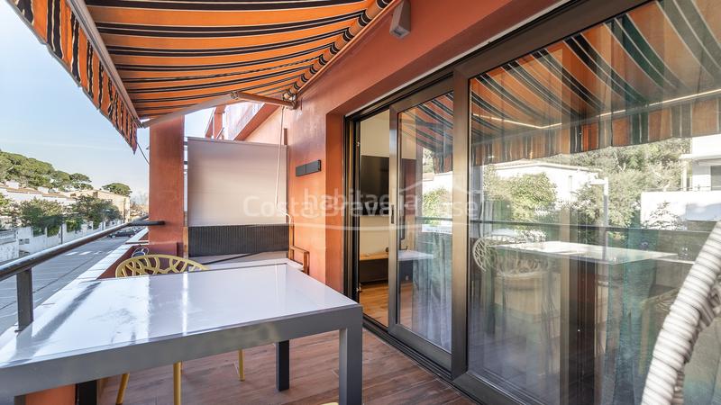 Foto 74ddd3e1-2441-4e8c-8944-24cf91ee3b58. Apartamento  en venta en sa riera, , reformado y a solo 300 metros de la playa, con garaje privado en Begur