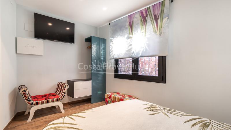 Foto 7c8a4acd-4c4e-4575-a5b8-26f43da0419f. Apartamento  en venta en sa riera, , reformado y a solo 300 metros de la playa, con garaje privado en Begur