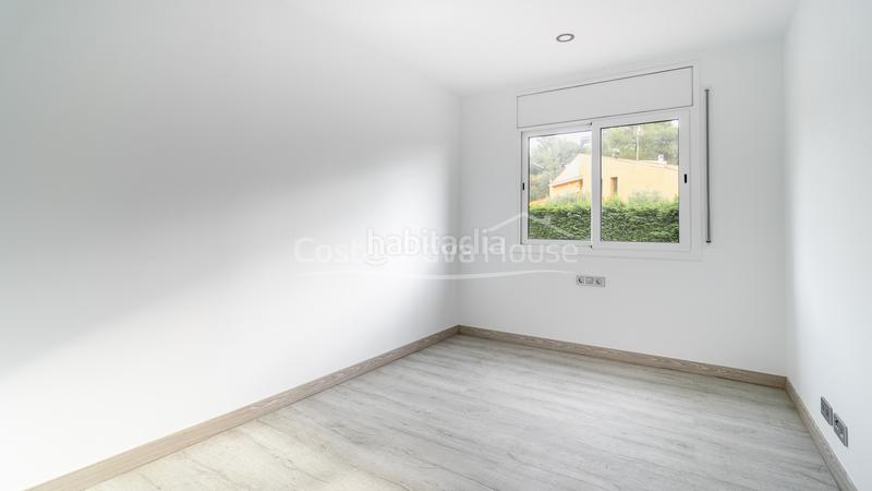 Foto 13a91865-02ec-4287-87f5-5eaa42b2b652. Haus mit heizung parking pool in residencial Begur-esclanyà Begur