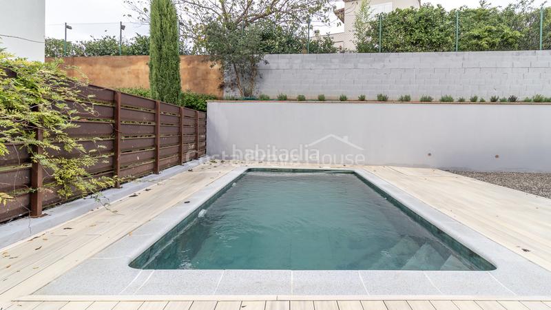 Foto bd81f49a-f820-4f45-848b-eff0f9c6ed04. Haus mit heizung parking pool in residencial Begur-esclanyà Begur