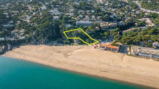 Casa  Carrer terra roja. Villa de lujo con acceso directo a la playa entre begur y pals,