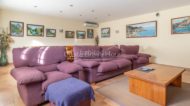 Foto 5f4f8d5b-0b5a-41ac-aaca-996119ab8c35. Masia amb calefacció aparcament piscina a Molí de Vent-La Sauleda Palafrugell