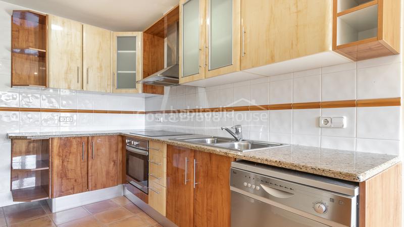 Foto 96c31835-d2fe-477d-8830-aeffbceb3c59. Masia amb calefacció aparcament piscina a Molí de Vent-La Sauleda Palafrugell