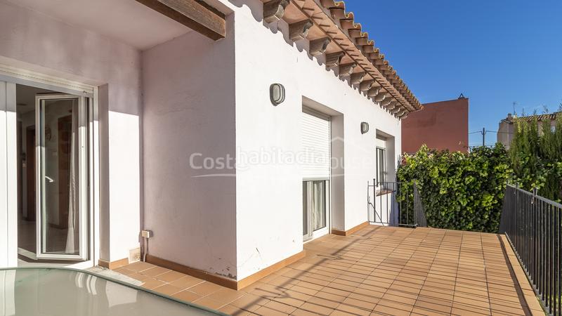 Foto a981834d-47a8-4b78-b9e2-4c11df89c87e. Casa adossada amb calefacció aparcament piscina a Palafrugell