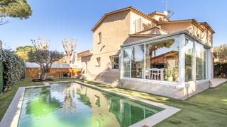 Casa  Carrer de tenerife. Casa con piscina en venta en calella de palafrugell, a 700 m de