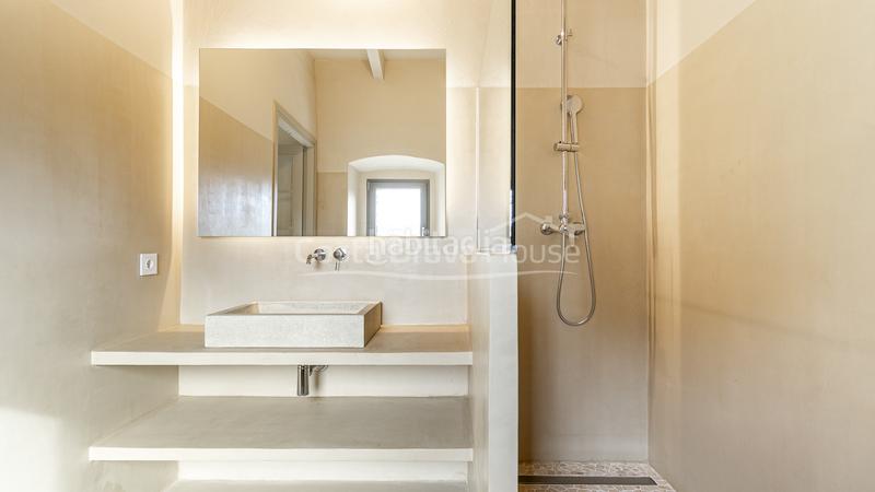 Foto 7b38b6b9-c09f-4c34-a975-d27ad541df68. Masia amb calefacció aparcament piscina a Piverd-Vila-Seca-Bruguerol Palafrugell