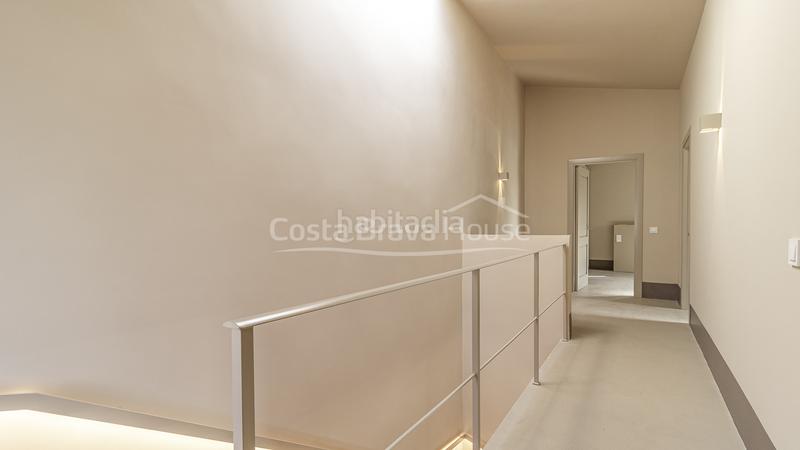 Foto 9a77a9ae-e293-413e-b134-c7a338334999. Masia amb calefacció aparcament piscina a Piverd-Vila-Seca-Bruguerol Palafrugell