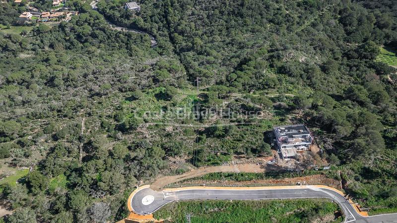 Foto 758b7a6f-23a2-4232-bd84-25e37c3ff112. Terreny residencial a Begur Begur