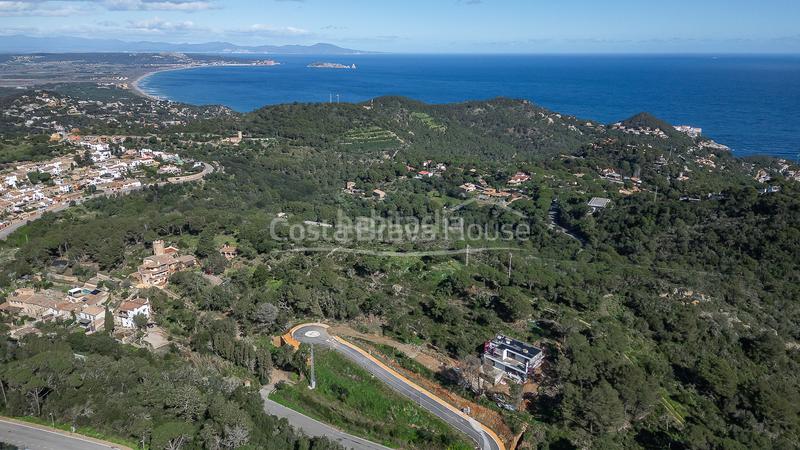 Foto f91872c5-8fec-4bd8-a8b1-771629e8ce57. Terreny residencial a Begur Begur
