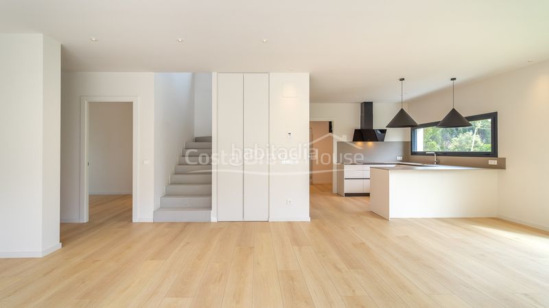Foto 56c9a3a8-ba2a-4d10-8b98-0d63dadb9558. Casa amb calefacció aparcament piscina a Calella de Palafrugell