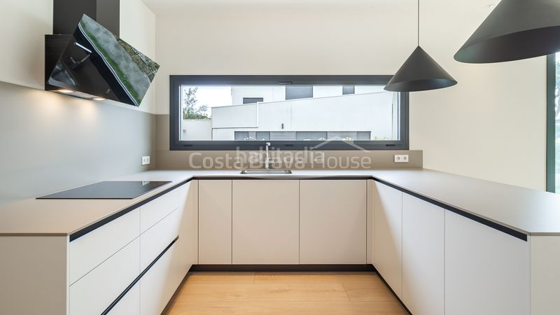 Foto d747244f-26af-4f4f-8893-e2451c22eb06. Casa amb calefacció aparcament piscina a Calella de Palafrugell