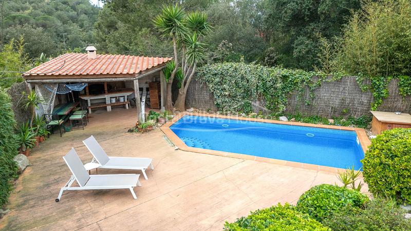 Foto beb79649-f9dd-40eb-b266-e87d925cc61c. Casa con riscaldamento parcheggio piscina in residencial Begur-esclanyà Begur